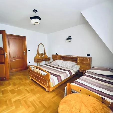Dom Letycja Ferienhaus *